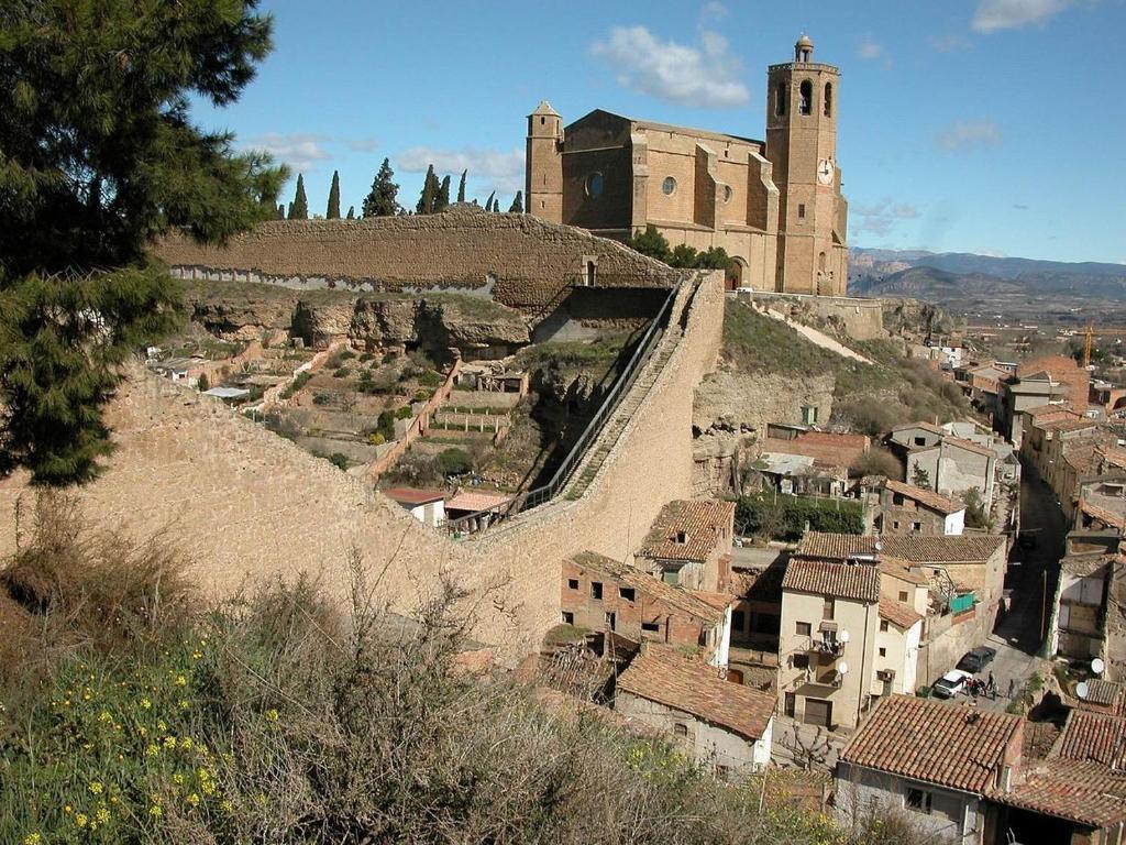 Vilanova De La Sal Cal Ribero 아파트 호텔 외부 사진