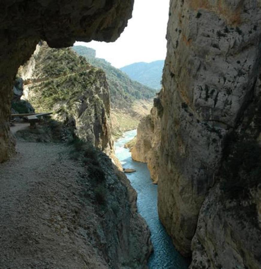 Vilanova De La Sal Cal Ribero 아파트 호텔 외부 사진